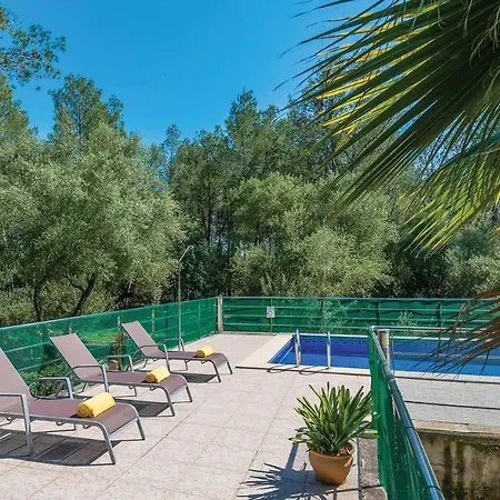 Villa Ferragut Crestaix *